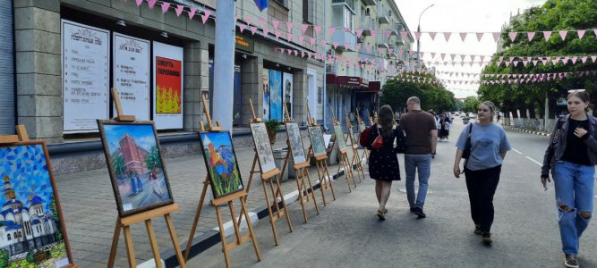 Выставка работ обучающихся художественной школы-студии